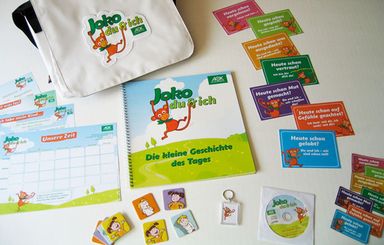 Affe, Familie, Charaktere, Posen, Spielen, Tasche, Familie, Kinder, Gefühle, Lernen, Merchandisingprodukte, Drucksachen, Stundenplan, Posen, Tier, humorvoll, Vorschulalter